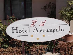 Arcangelo Roof Hotel