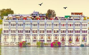LAKE PICHOLA