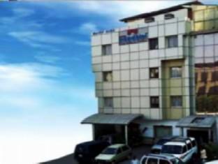 HOTEL NANDHINI - MINERVA CIRCLE