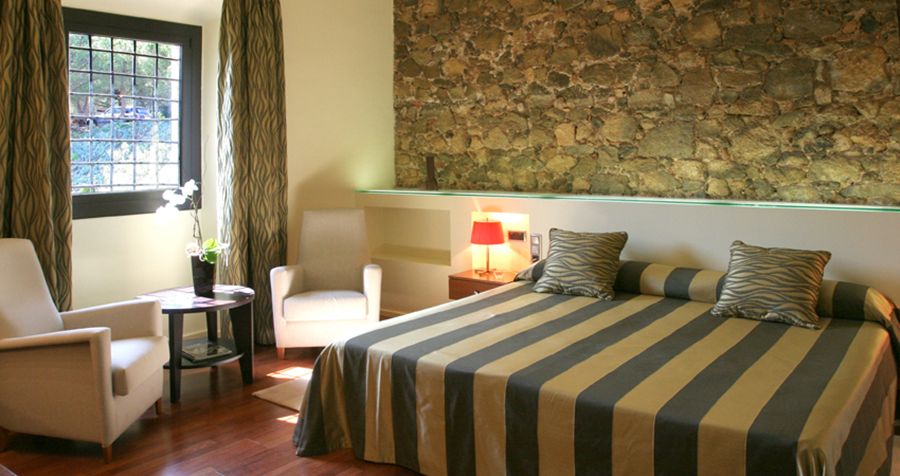 CASTELL DE L'OLIVER - Hotel cerca del Golf La Roqueta