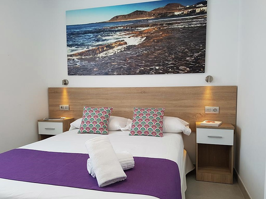 RK CANTERAS SUITES - Hotel cerca del Las Palmeras Golf