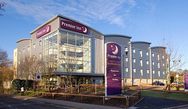 Premier Inn Premier Inn Watford Central