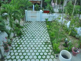 TRAU CAU HOMESTAY