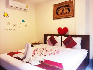 PATONG OURS GUESTHOUSE