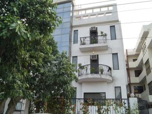 GREAT PLACE TO STAY - NOIDA SEC 56