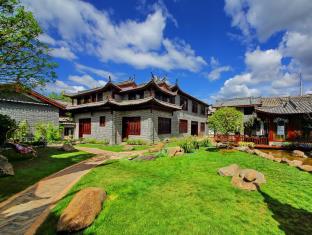 LIJIANG SHUHE A CUP OF TEA