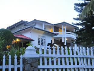 WHITE VILLA TOURIST GUEST