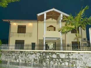 SRI AIRPORT RESIDENCE
