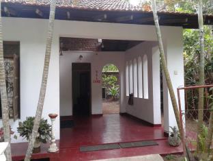 WASANTHA FAMILY REST GUEST HOUSE