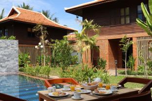 WOODEN RESIDENCE & VILLA