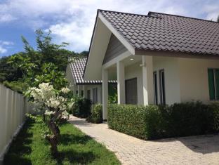 VILLA AT FUUKA VILLA