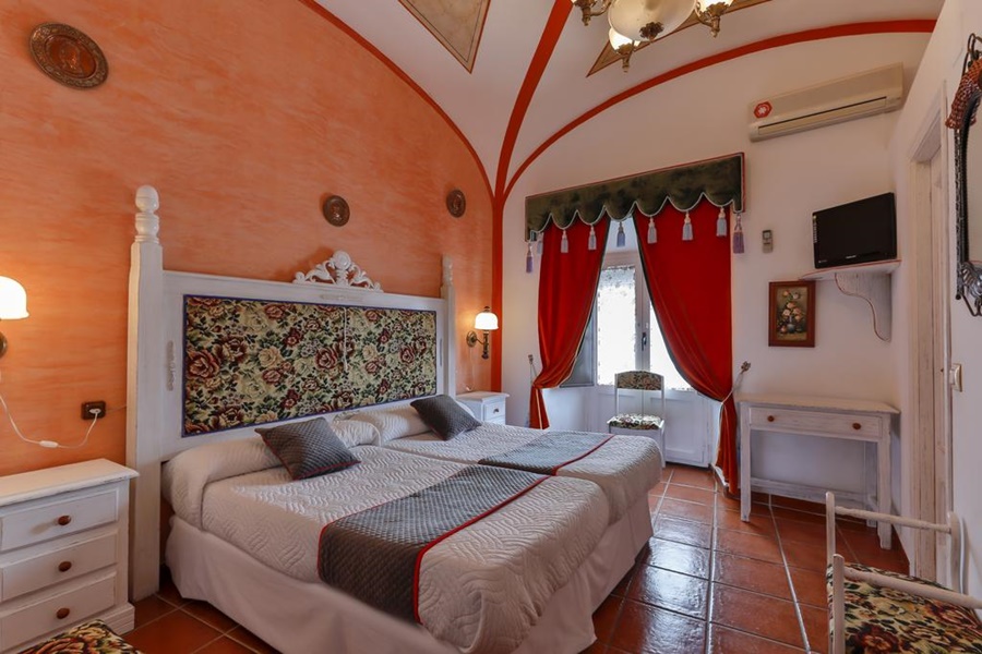 OYO HOTEL LAS PALMERAS