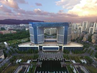 GRAND KINGTOWN HOTEL WUXI