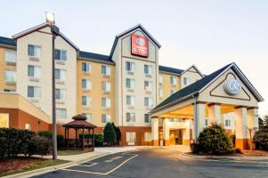 COMFORT SUITES AIRPORT