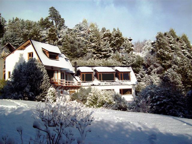 LA SIRENUSE LAKE SUITES