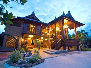 BUENG BUA THONG