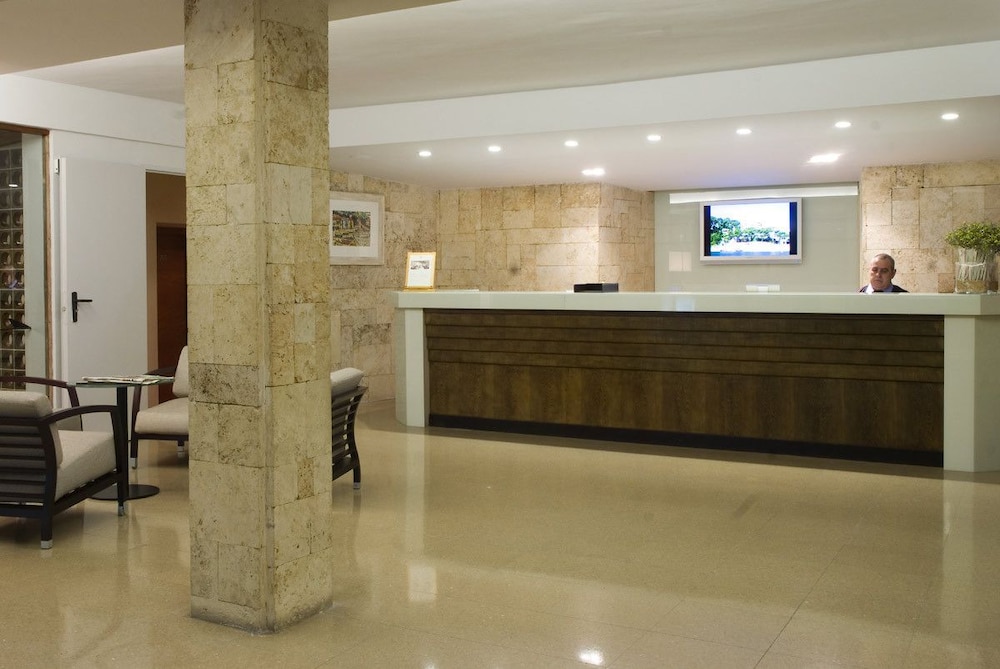 HOSTALILLO HOTEL