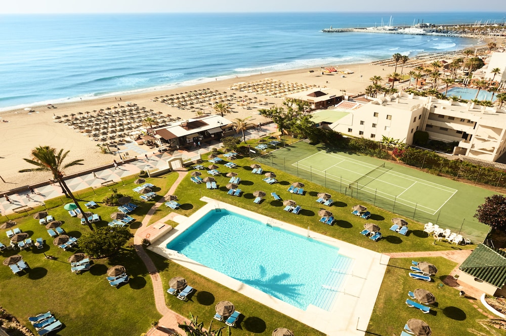 LA BARRACUDA - Hotel cerca del Acuario Sea Life Benalmádena