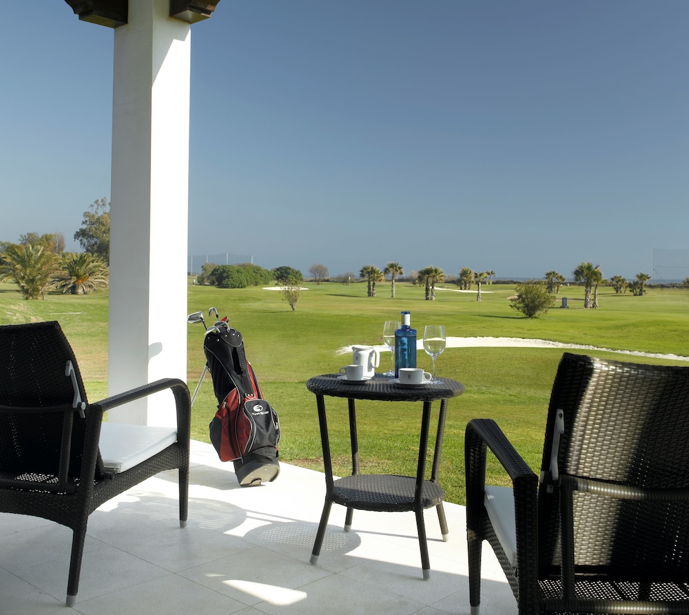 PARADOR DE MÁLAGA GOLF - Hotel cerca del Aqualand Torremolinos