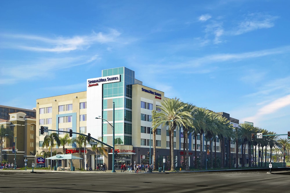 SPRINGHILL SUITES AT ANAHEIM RESORT