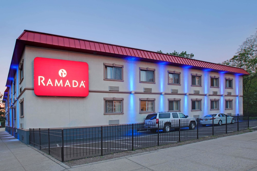 RAMADA BY WYNDHAM BRONX