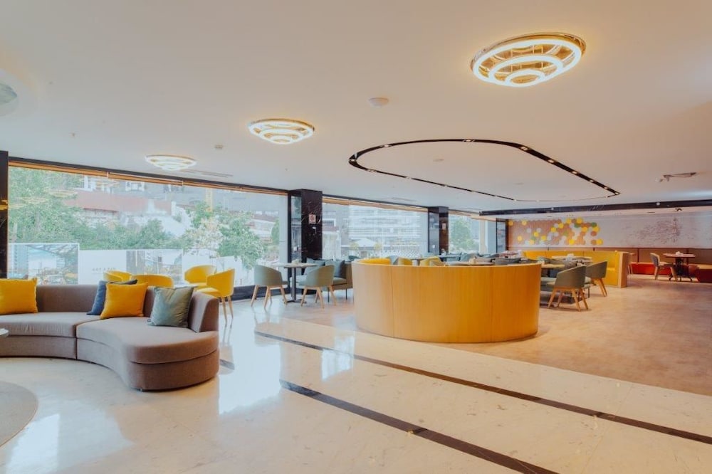 IBIS STYLES ISTANBUL BOMONTI