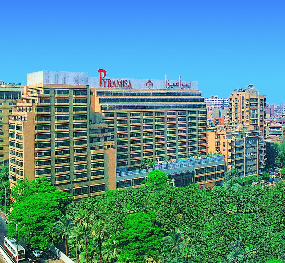 PYRAMISA SUITES H. & CASINO