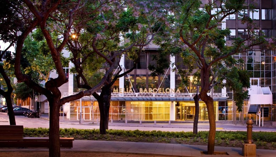 Meliá Barcelona Sarrià - Hotel cerca del Vistas desde el Bar-Restaurante Mirablau