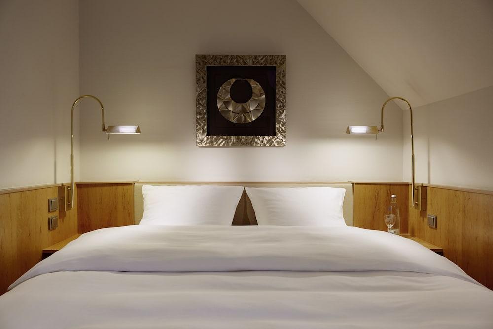 Lindner Hotel Dusseldorf Airport, part of JdV by Hyatt