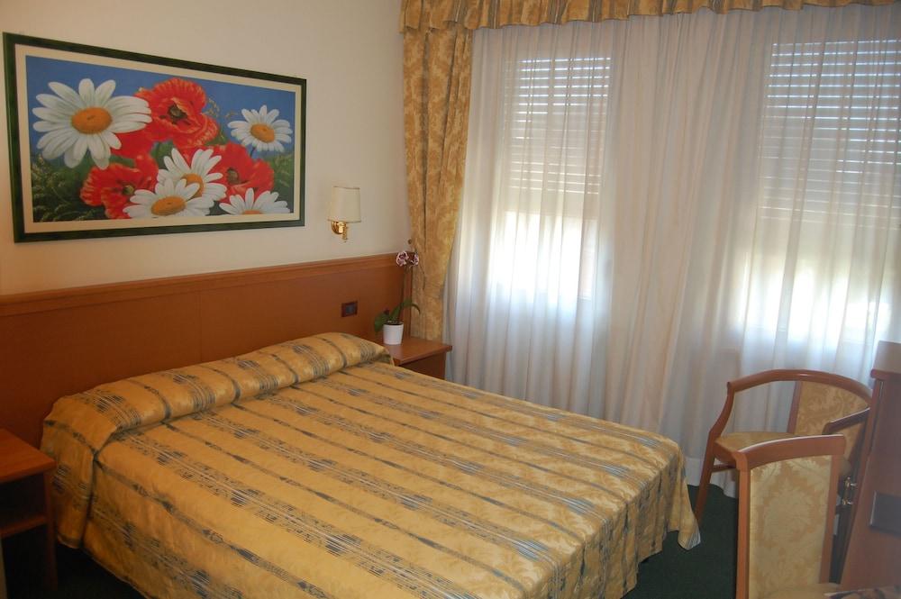 HOTEL GALANT