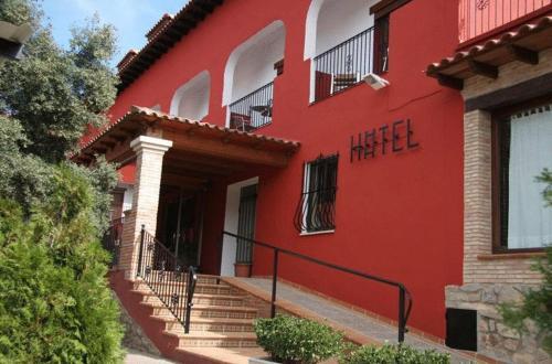 LA RUEDA HOTEL