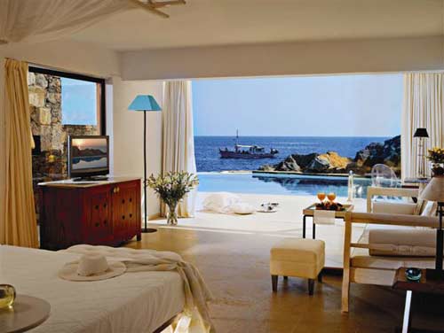 ST. NICOLAS BAY RESORT HOTEL & VILLAS