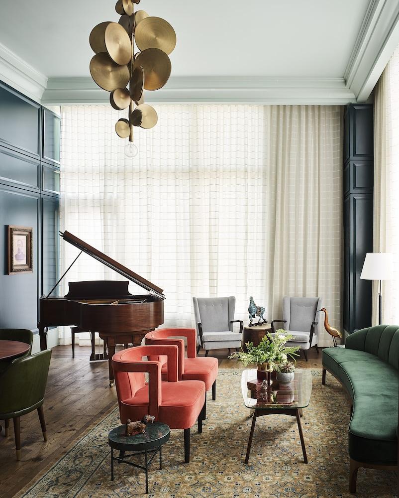 PERRY LANE HOTEL, A LUXURY COLLECTION HOTEL, SAVANNAH