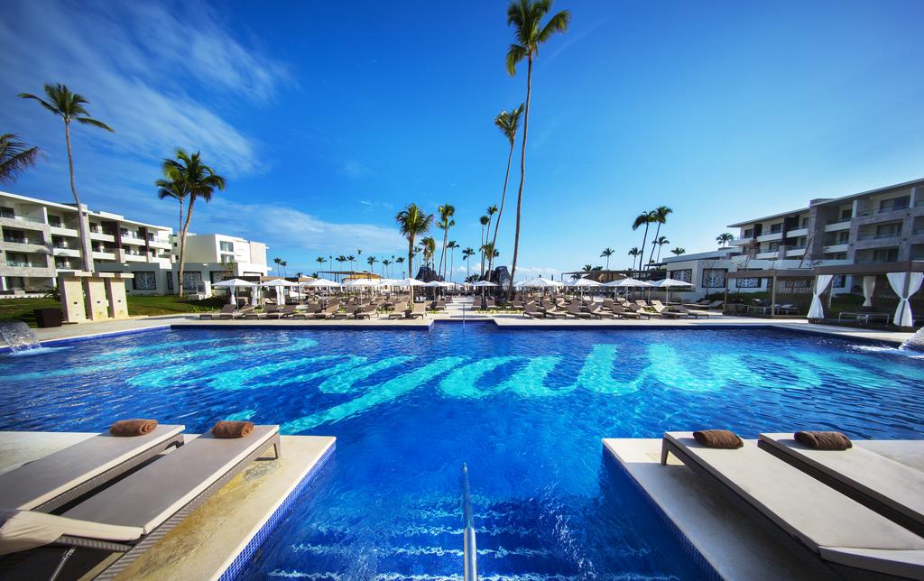 ROYALTON BAVARO RESORT AND SPA