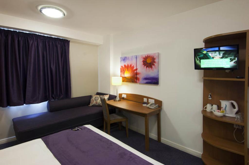 PREMIER INN LONDON CITY OLD STREET