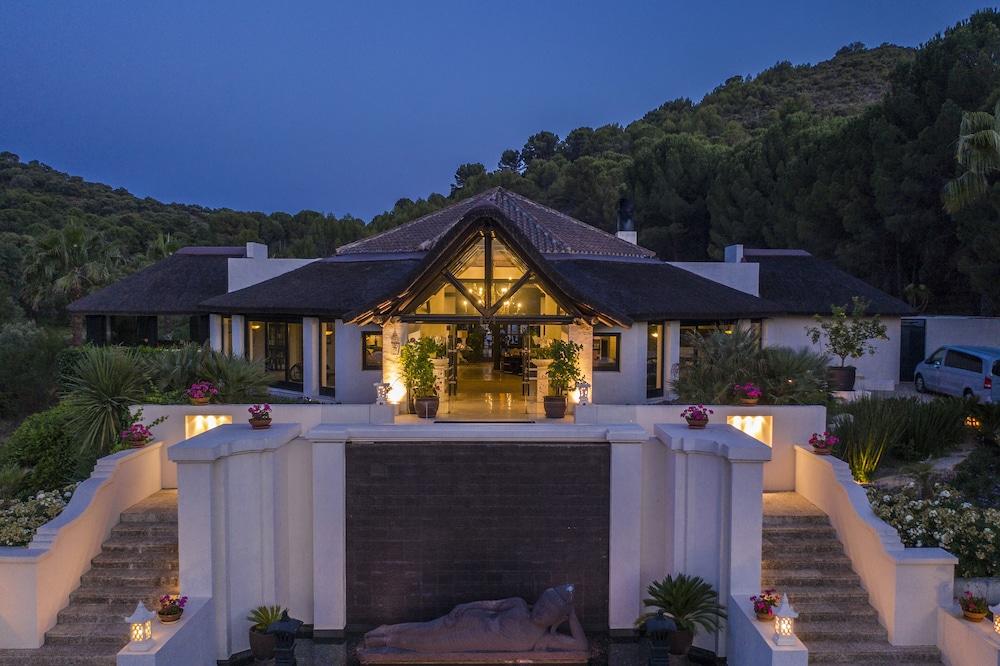 SHANTI-SOM WELLBEING RETREAT