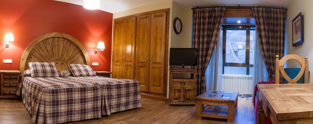 GRAN CHALET HOTEL & PETIT SPA - pirineo catalan