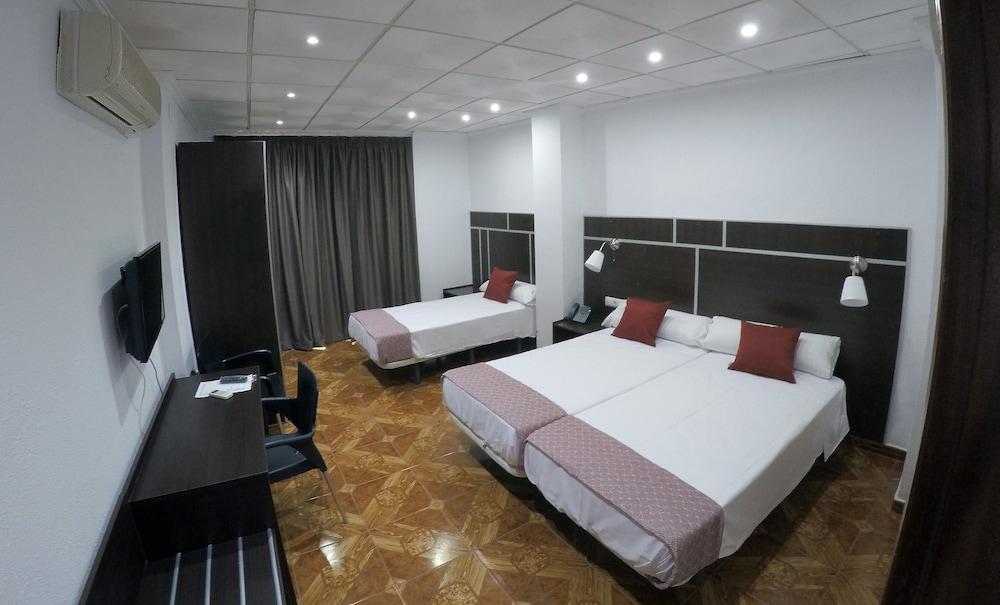 HOTEL SAGUNTO