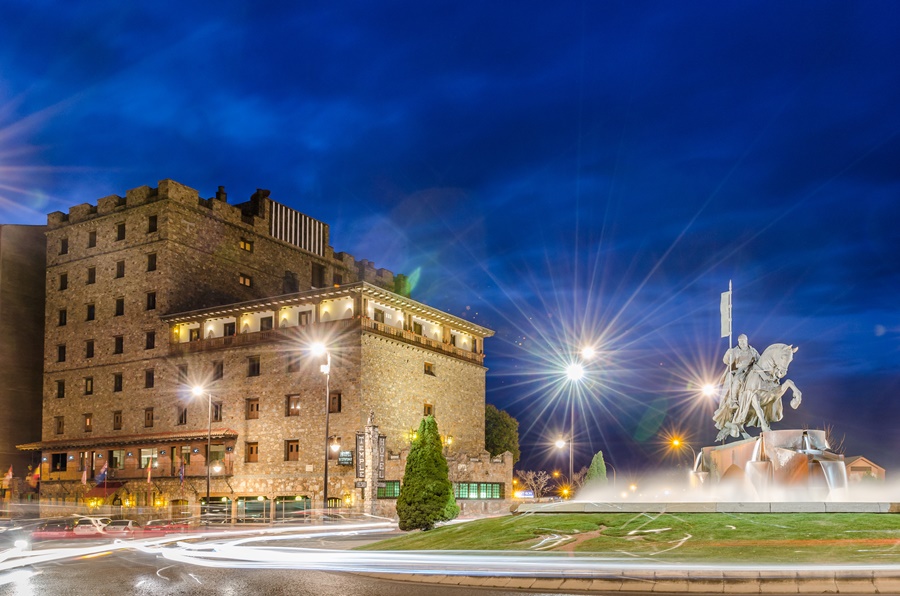 TEMPLE PONFERRADA - Hotel cerca del Club de Golf Bierzo