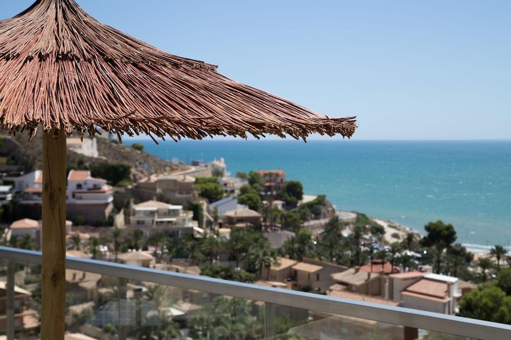 Ático soleado con vistas al mar