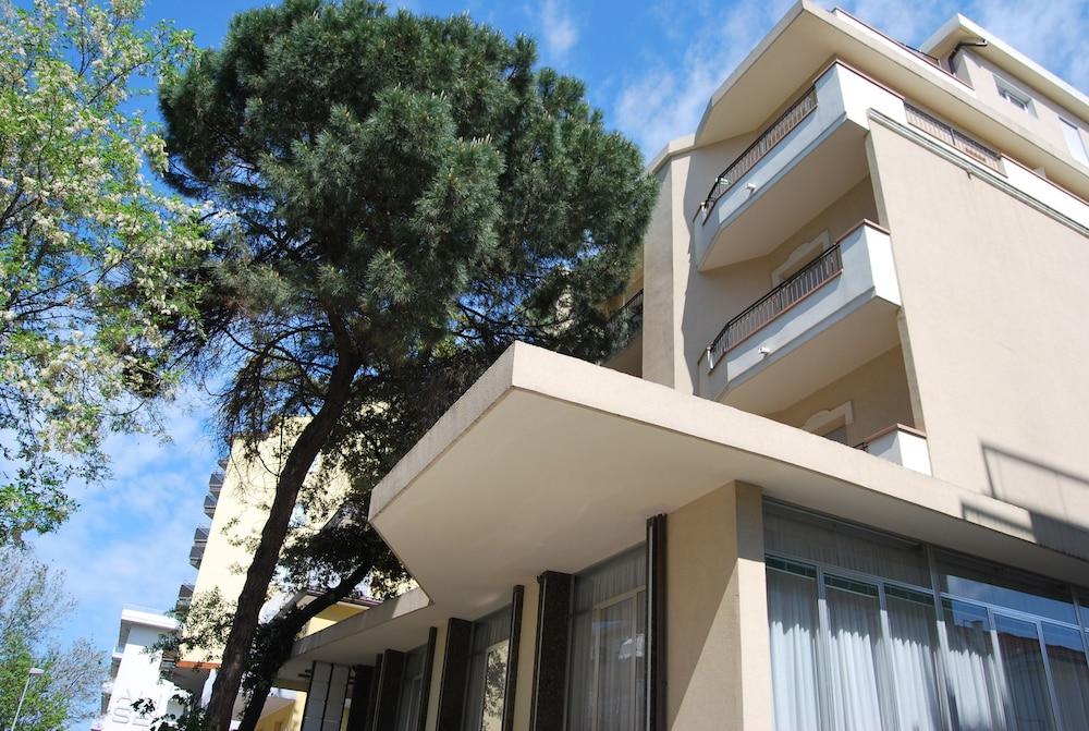 HOTEL MILENA RIMINI