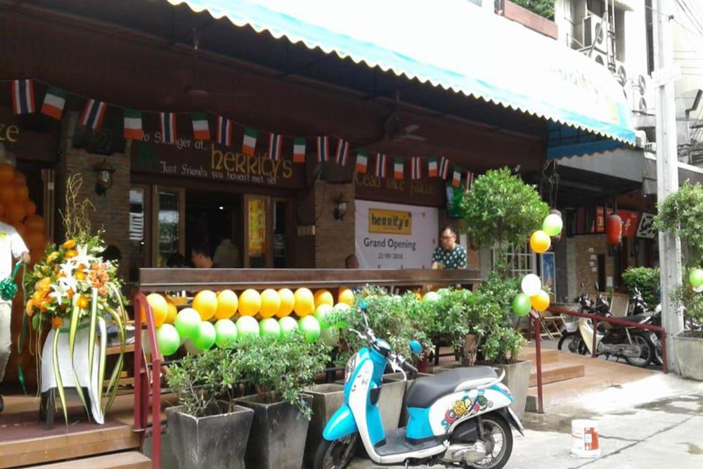 O'Shea's Sukhumvit