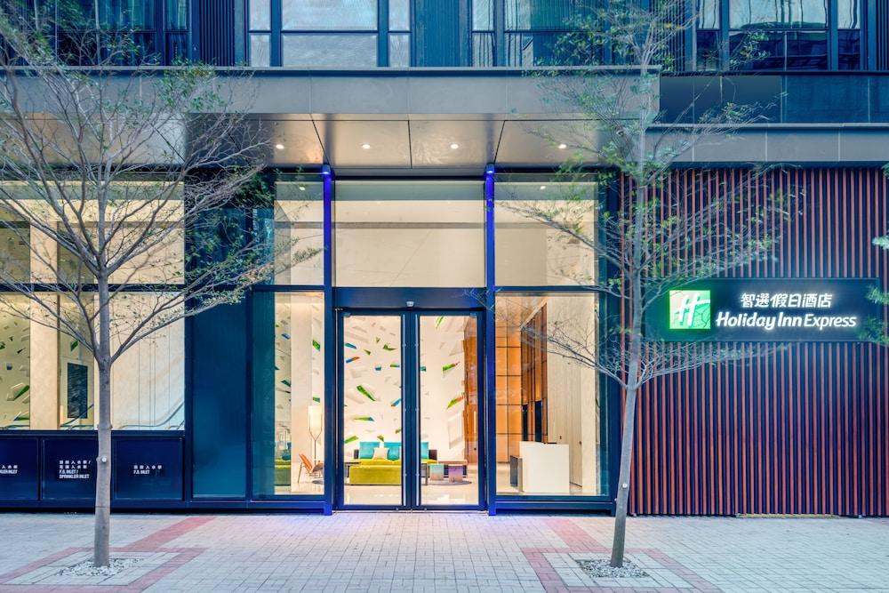 Holiday Inn Express Kowloon Cbd2