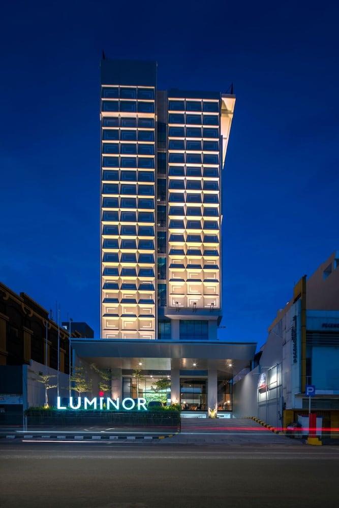 Luminor Hotel Pecenongan by WH