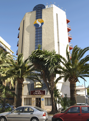 A CIEGAS HOTEL