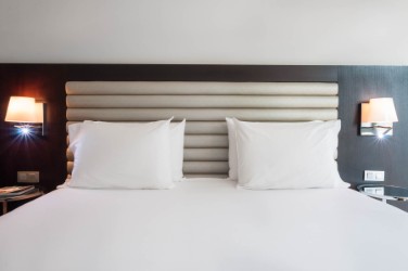 DORMA PLAZA PORTICADA