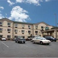 LA QUINTA INN & SUITES JACKSON AIRPORT