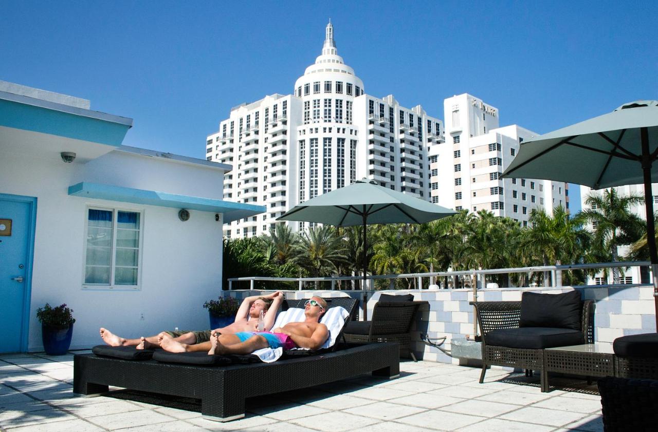 AQUA HOTEL AND SUITES