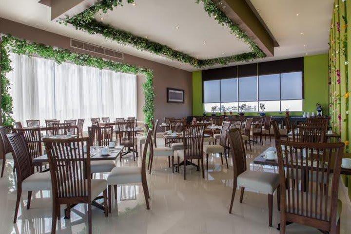 Sky Collection Hotel