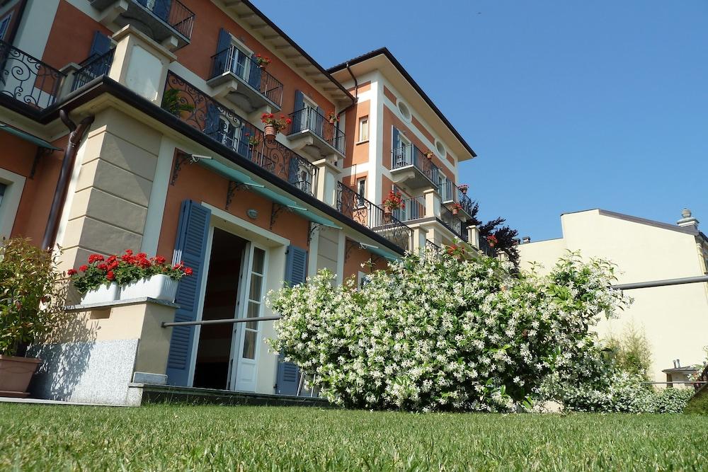 HOTEL RESIDENCE LA LUNA NEL PORTO
